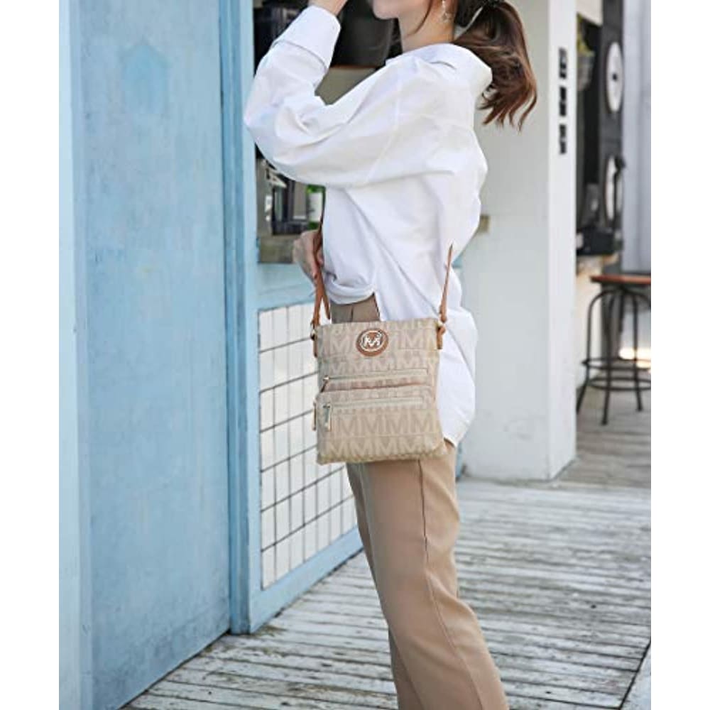 MICHAEL KORS - Adjustable Strap β PU leather Crossover