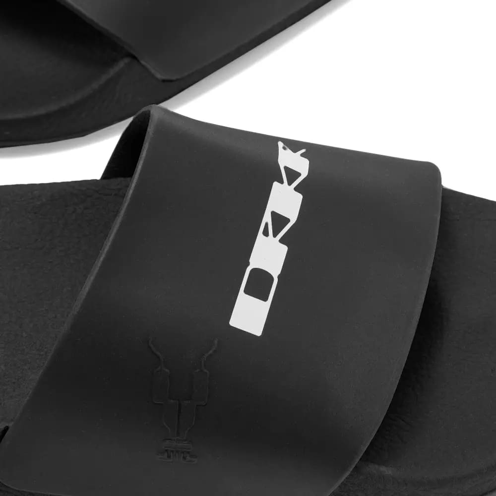 RICK OWENS DRKSHDW RUBBER LOGO SLIDE - UK 9 / Black & Milk