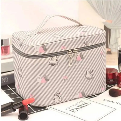 Handheld Makeup Storage Bag Waterproof Portable Multifunctional Travel
