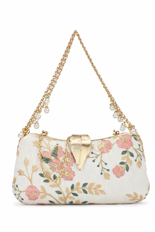 Women’s Clutch – Perfect for Special Occasions