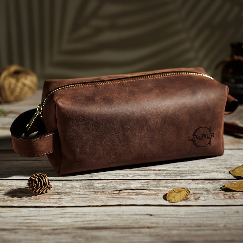 Personalized Leather Dopp Kit, Mens Toiletry Bag, Hanging Dopp Kit