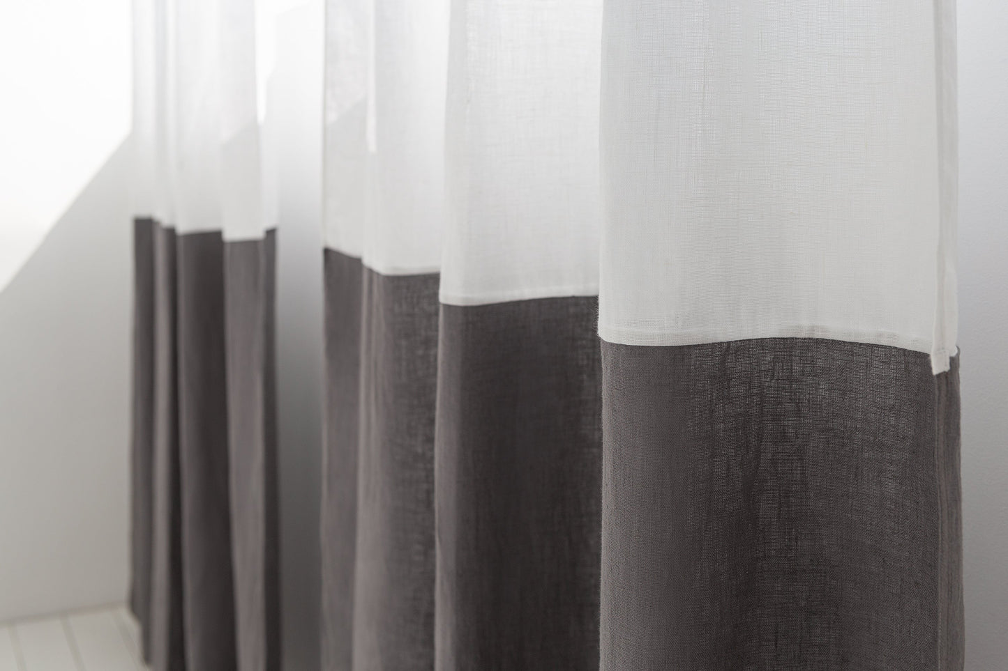 Two-Colored Linen Curtain & Drape with Multifunctional Tape in Snow